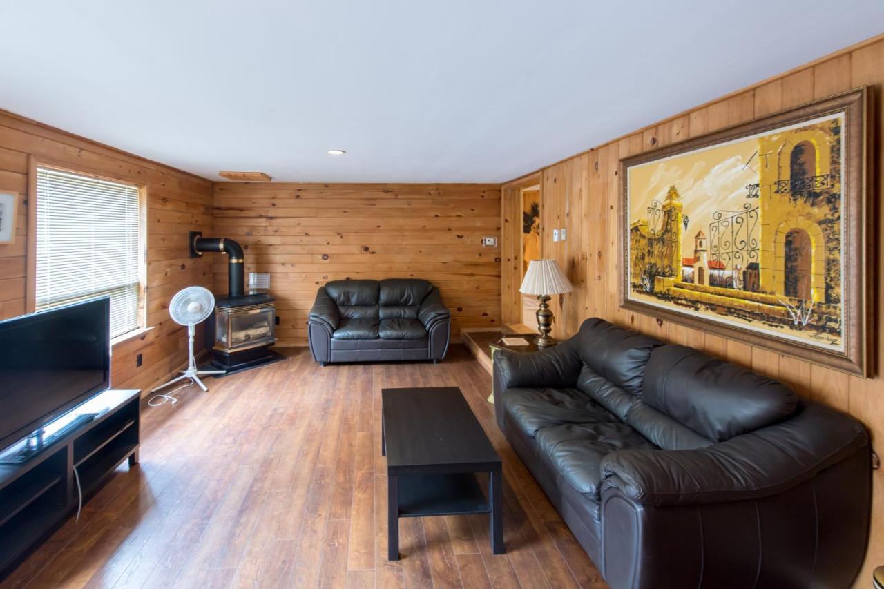 Madawaska Lodge-Cottage Екстериор снимка