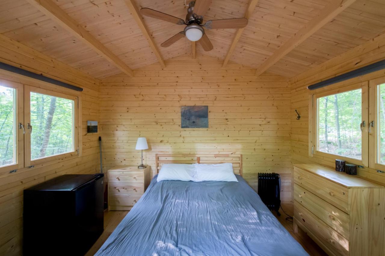 Madawaska Lodge-Cottage Екстериор снимка