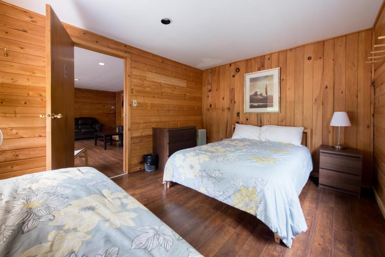 Madawaska Lodge-Cottage Екстериор снимка
