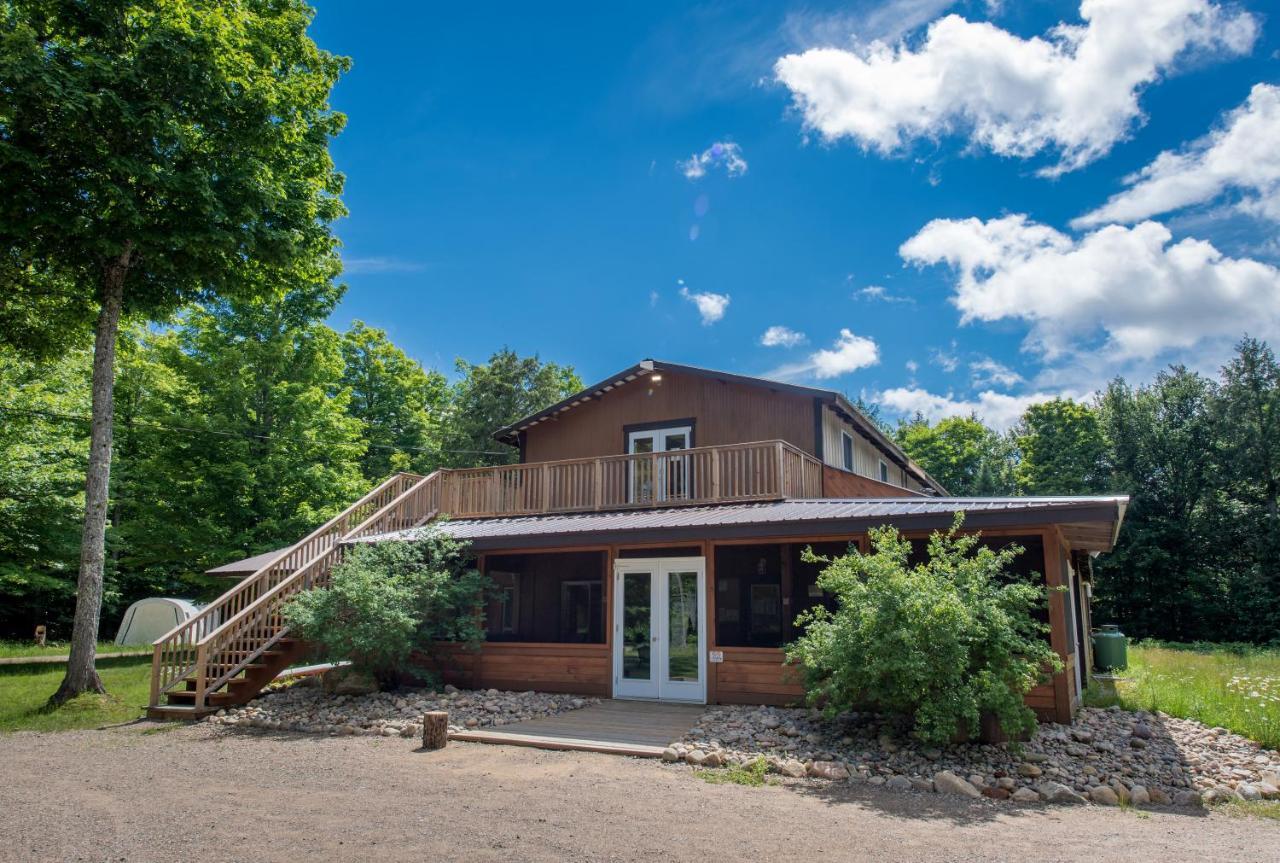 Madawaska Lodge-Cottage Екстериор снимка